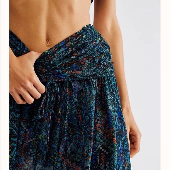 FREE PEOPLE SATURDAY SUN MINI SKIRT - Picture 12 of 15